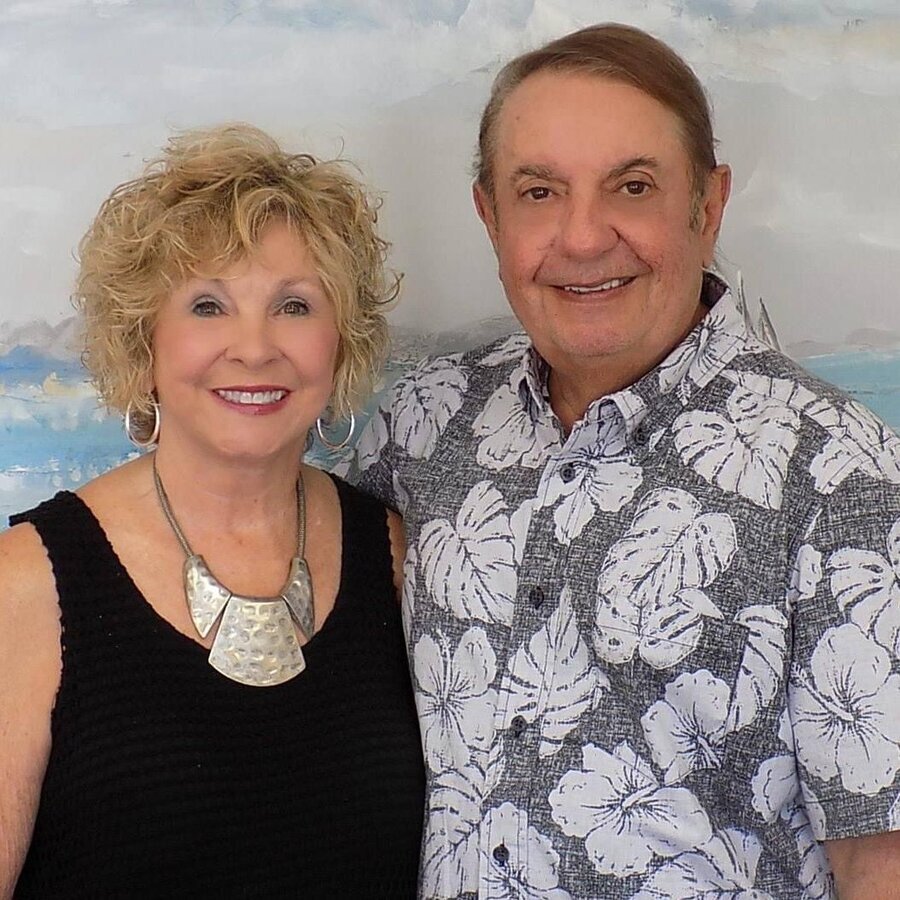 Real Estate Agent The Means Team - Karen & Steve Means