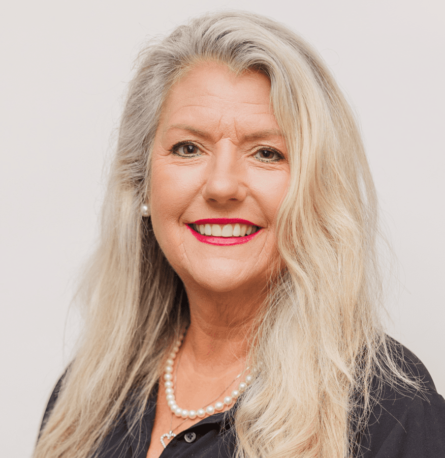 Real Estate Agent Tonya Vankirk, Associate Broker