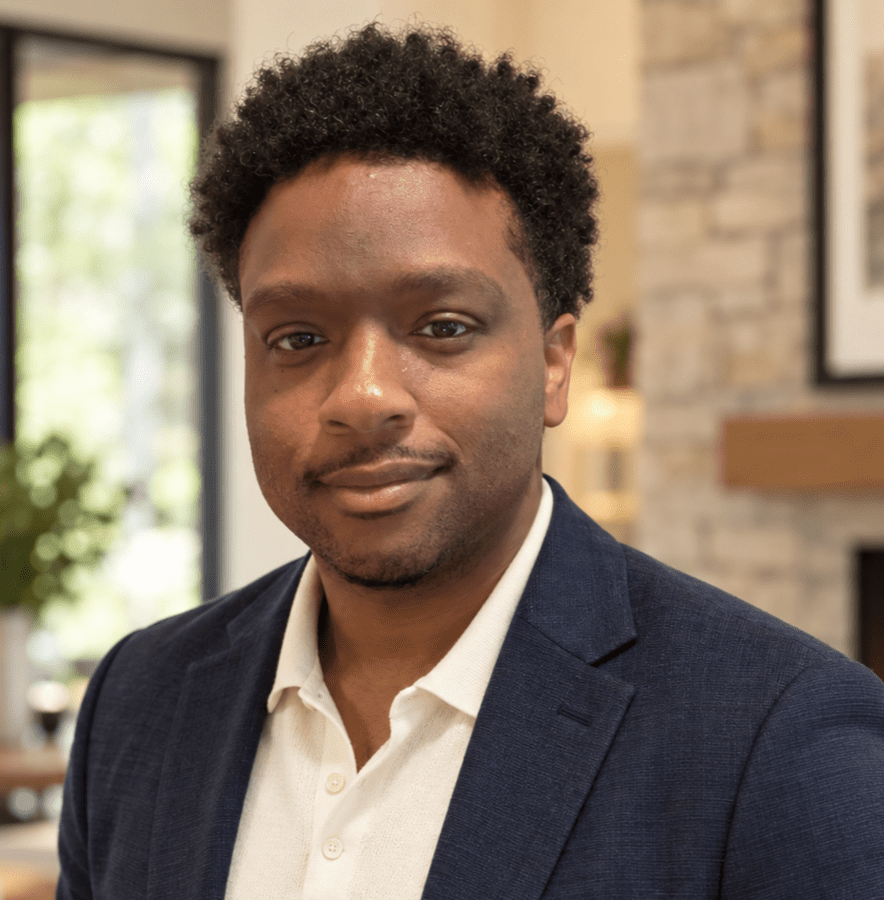 Real Estate Agent Mylan Dockery