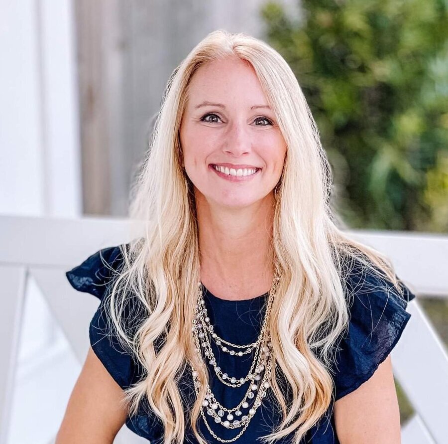 Real Estate Agent Jenny Anthony